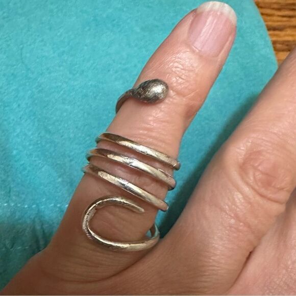 Sterling silver wire spiral snake ring adjustable - Picture 1 of 4